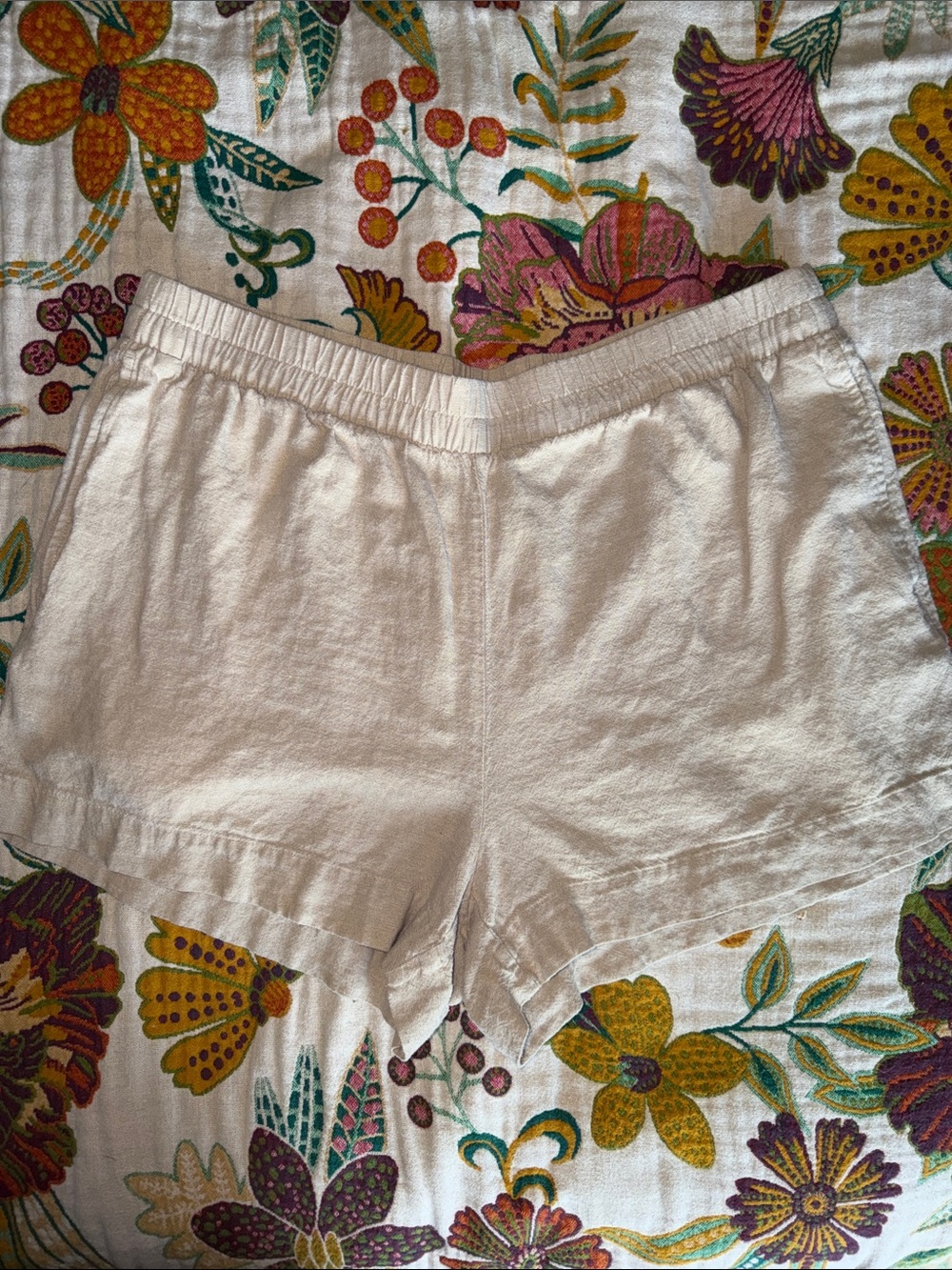 Old Navy High Waisted Beach Linen Shorts